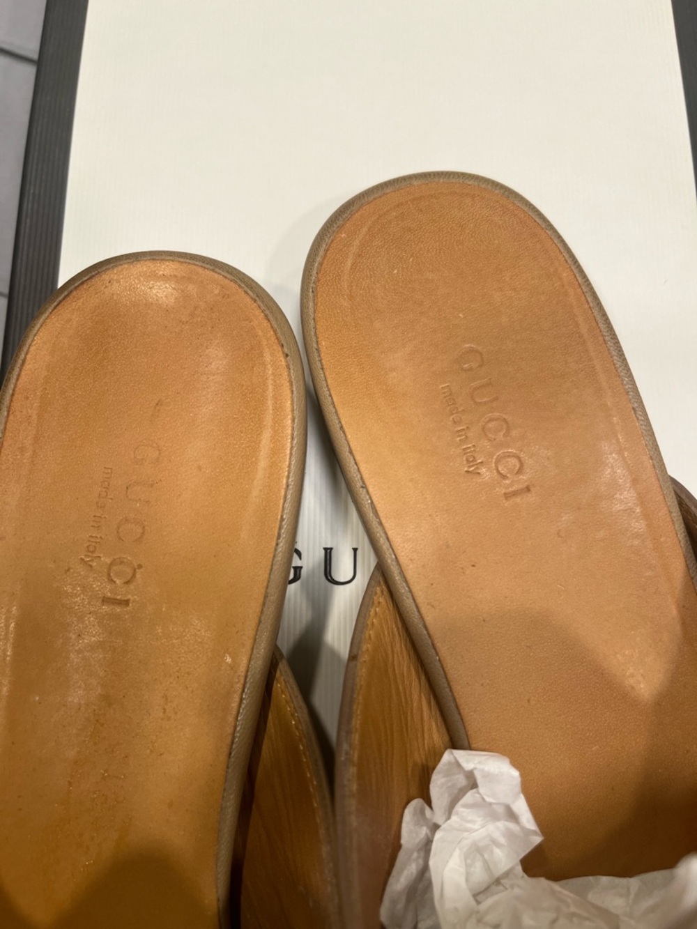 Gucci  women Leather Slip-On Horsebit slides - Picture 5 of 11